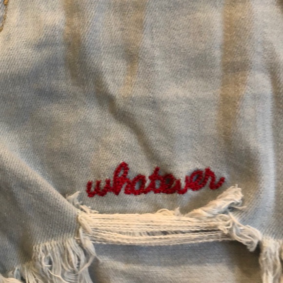 Never been worn trendy shorts! - Picture 4 of 4